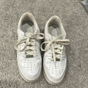 Air Force ones — size 8 🤍
